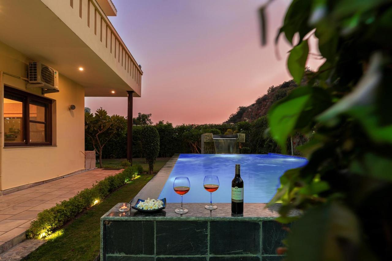 Bliss In The Woods By Veo - Part Of Stayvista Dhauj Ngoại thất bức ảnh