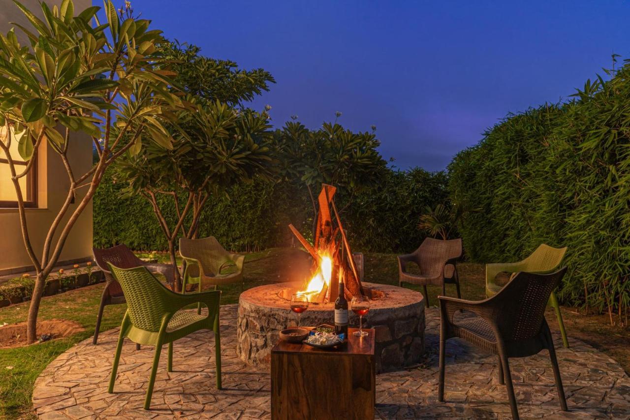 Bliss In The Woods By Veo - Part Of Stayvista Dhauj Ngoại thất bức ảnh